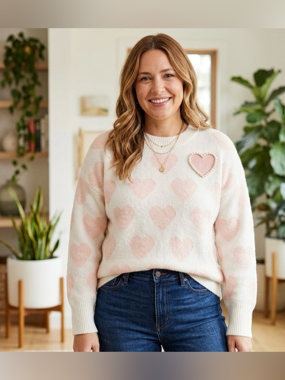 Vince Camuto oversized Crewneck Sweater with Pink Heart Pattern size M